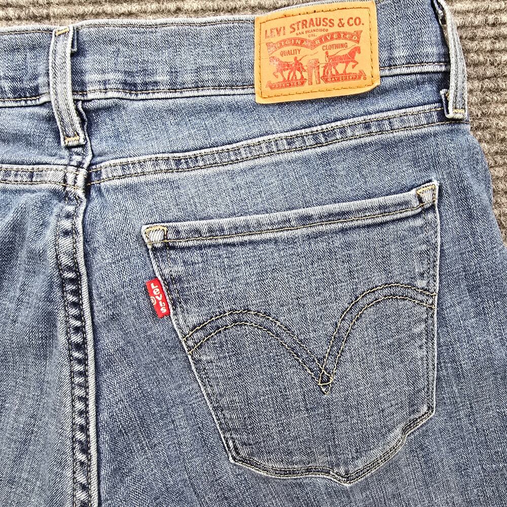 Levi’s Curvy Bootcut Jeans Womens 30x32 Blue Stretch - Picture 6 of 9
